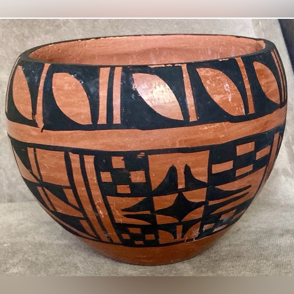 Signed Jemez Pueblo Pottery | Native American | AC Artisan | 4”